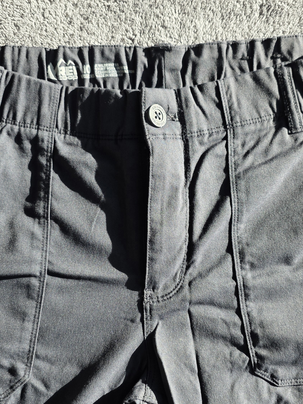 REI Co-Op Taereen Trousers Women Size 10 Black Lightweight Nylon Stretch Slim